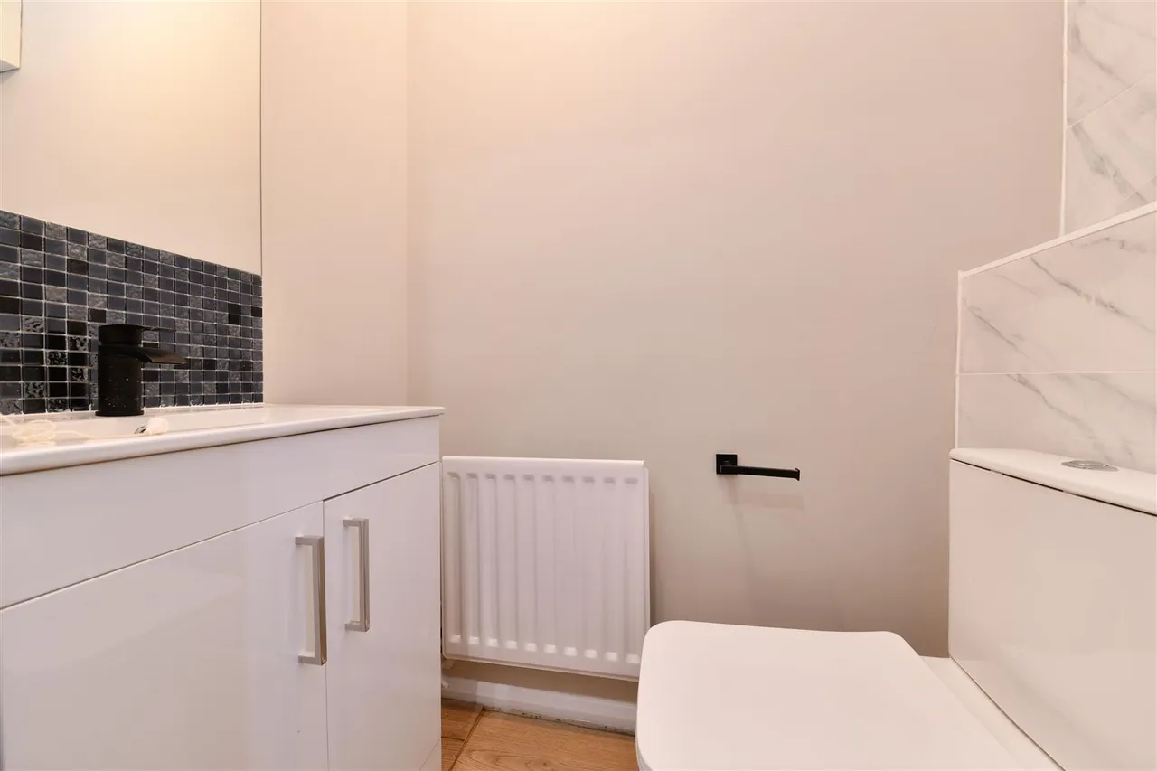 Tates Way, Stevenage, Herts, SG1 4WP, photo 5