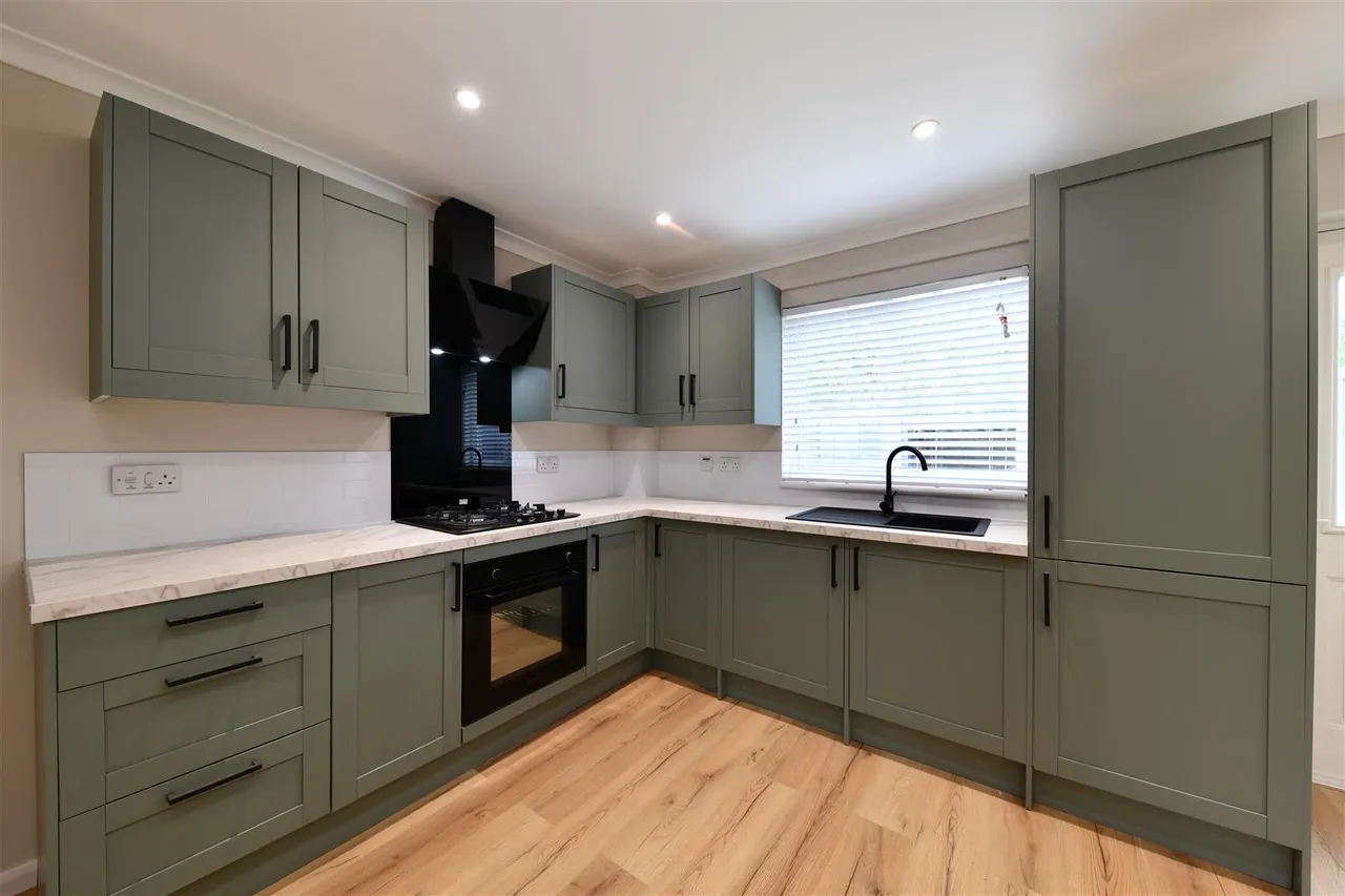 Tates Way, Stevenage, Herts, SG1 4WP, photo 4