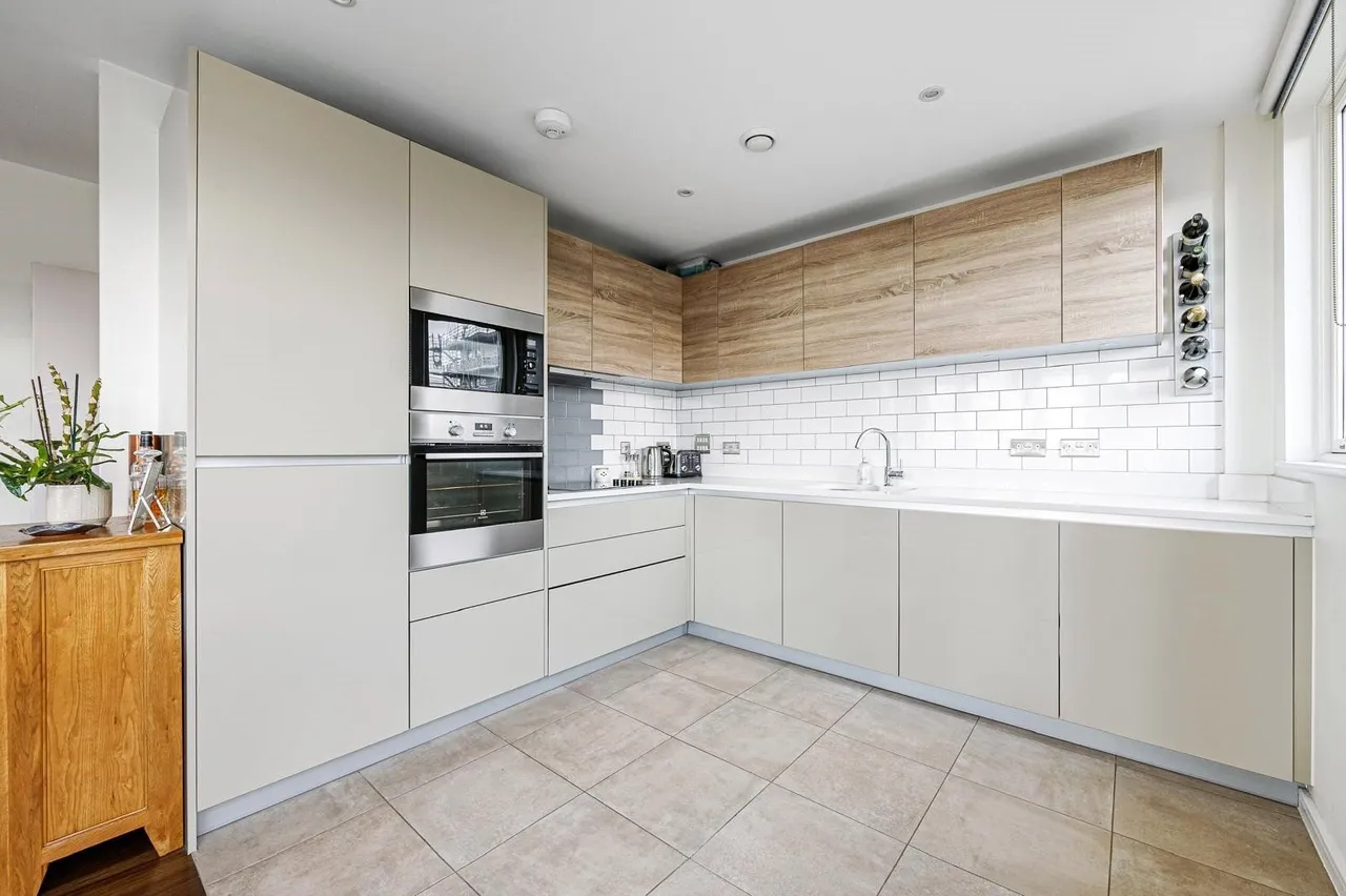Palmerston Road, London, W3, photo 3