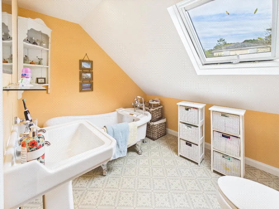 Tavistock, PL19, photo 11