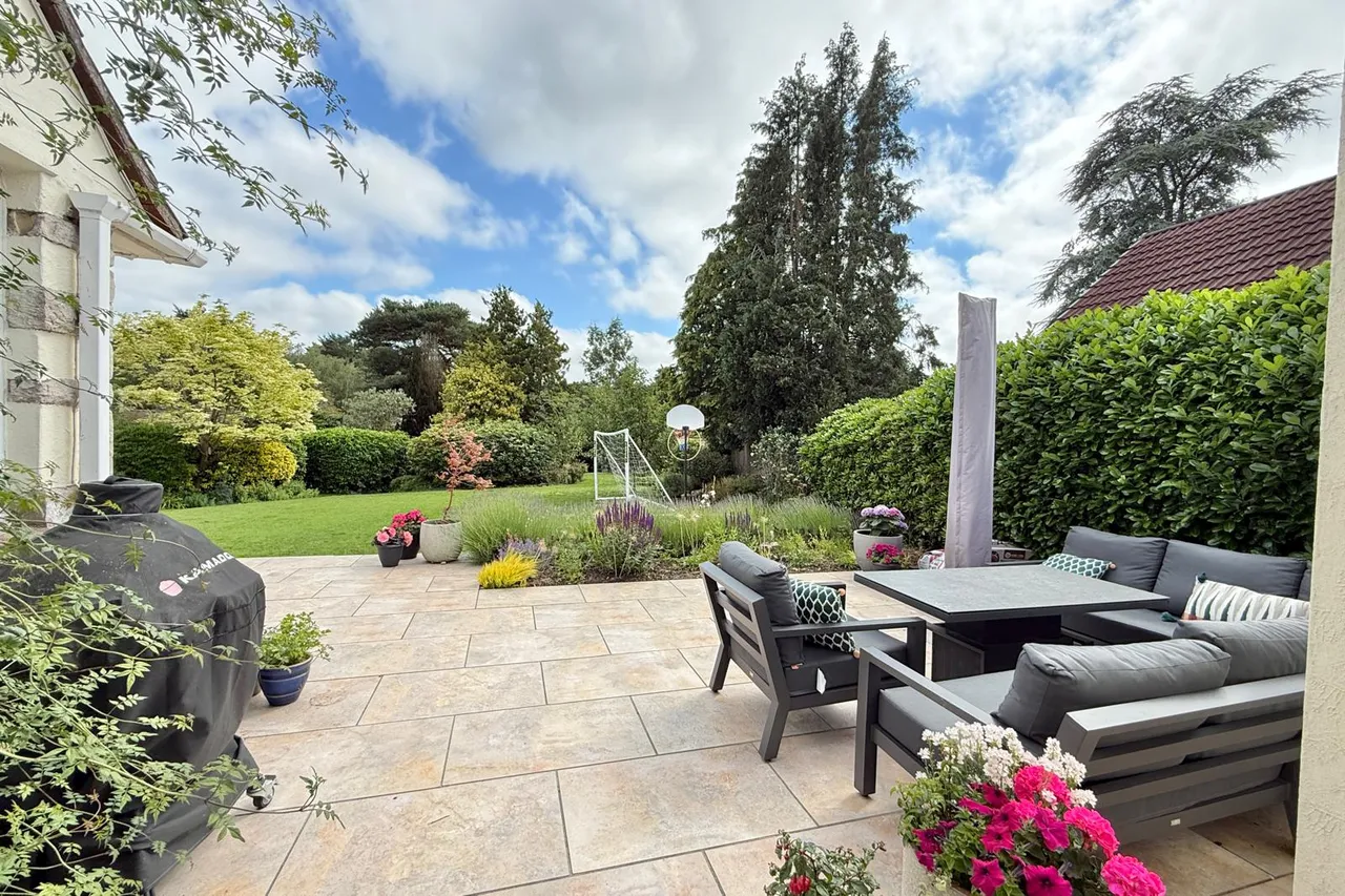 Oaks Drive, St. Leonards, BH24, photo 12