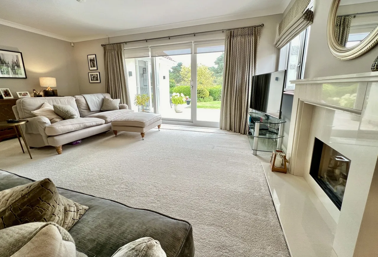 Oaks Drive, St. Leonards, BH24, photo 9