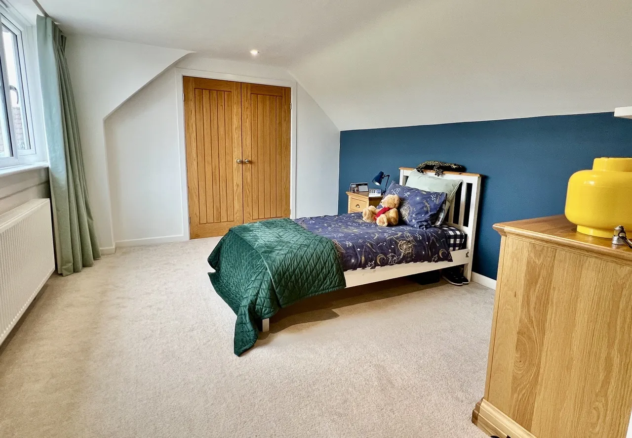 Oaks Drive, St. Leonards, BH24, photo 22