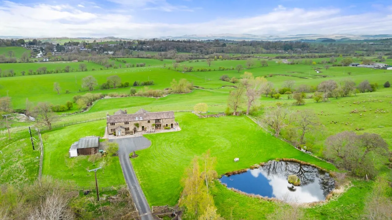 Booth House, Thornton in Craven. Skipton, BD23, photo 3