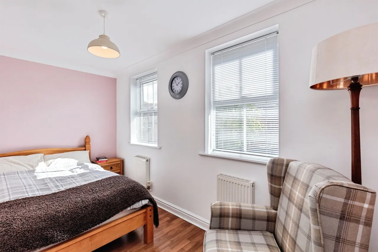 Ravel Close, Stamford, PE9, photo 9