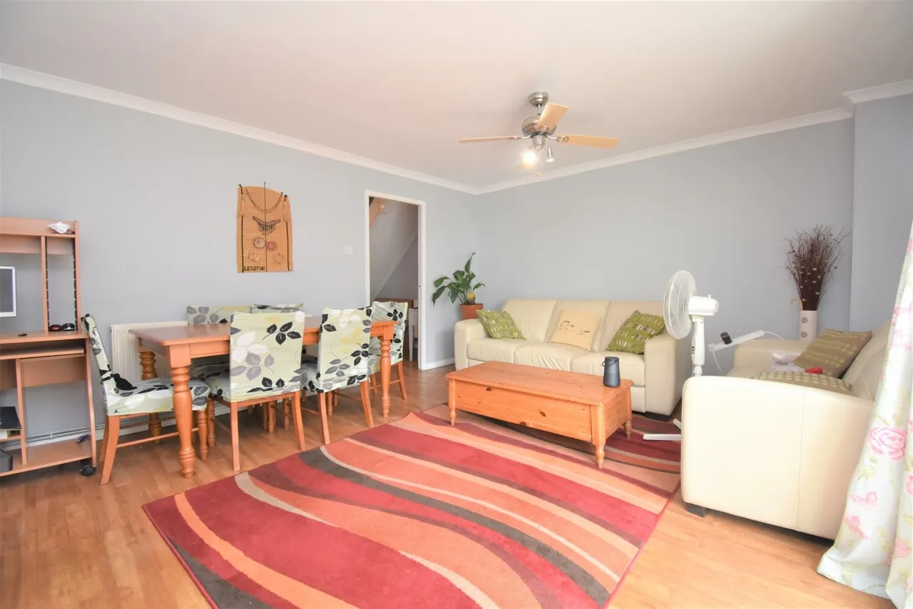 3 bed flat to rent — Pollard Walk, Sidcup, DA14
