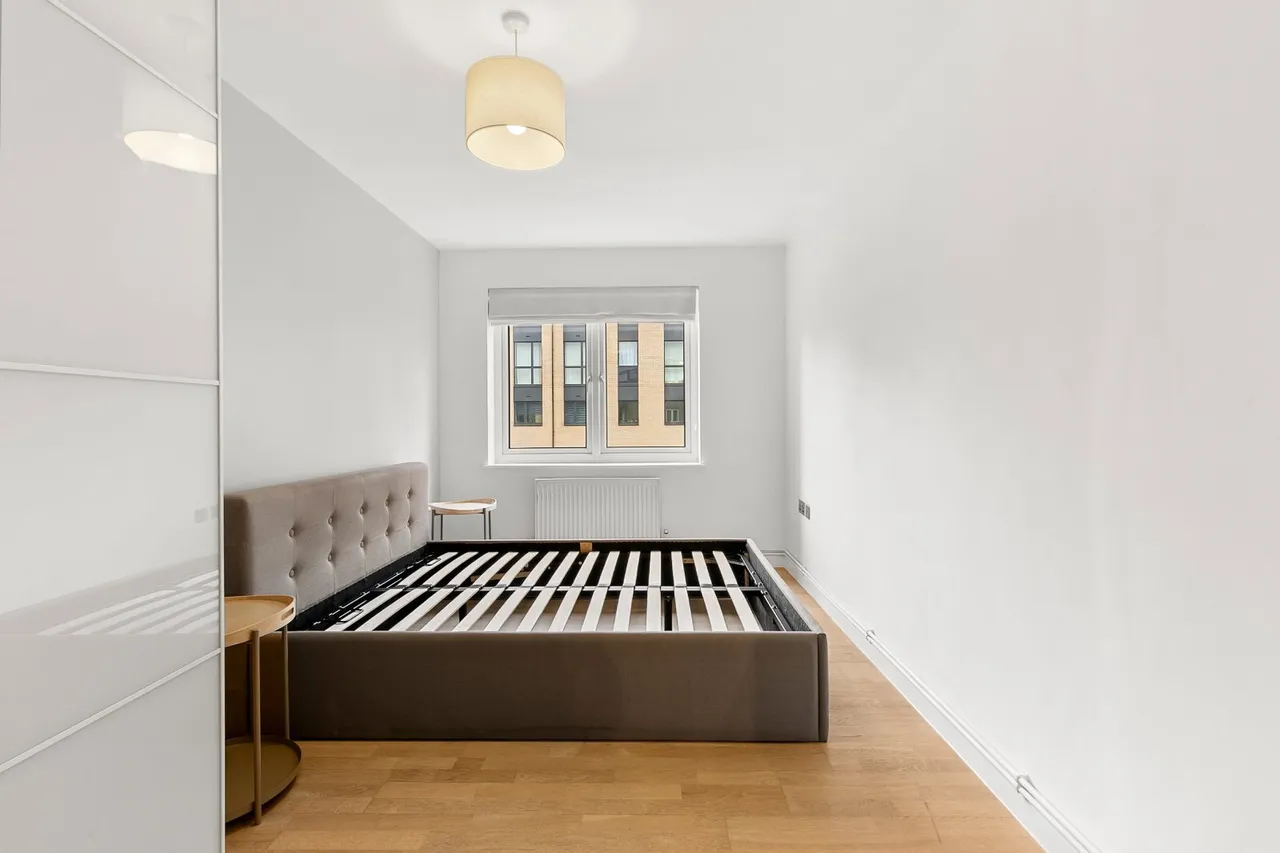 Winders Road, London, SW11, photo 12
