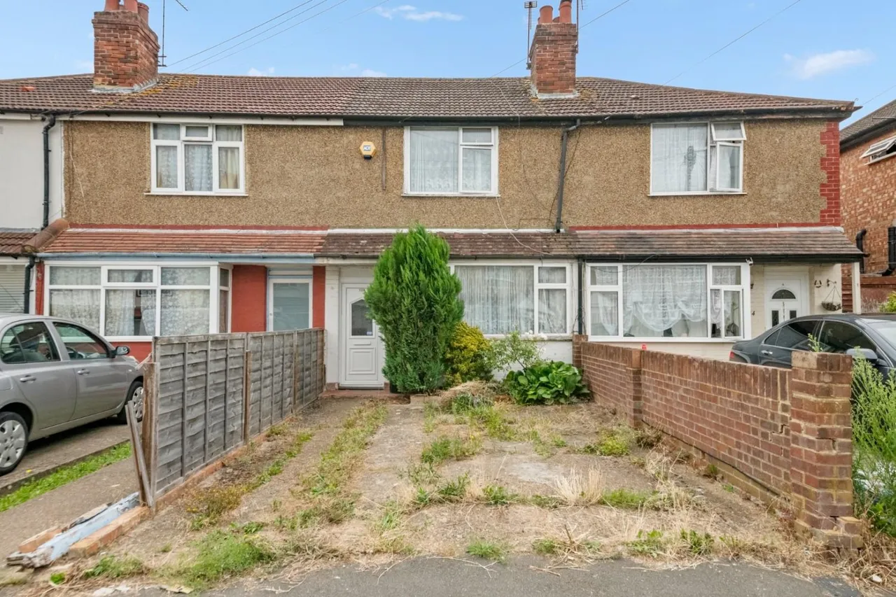 2 bed house for sale, Woodrow Avenue, Hayes, UB4