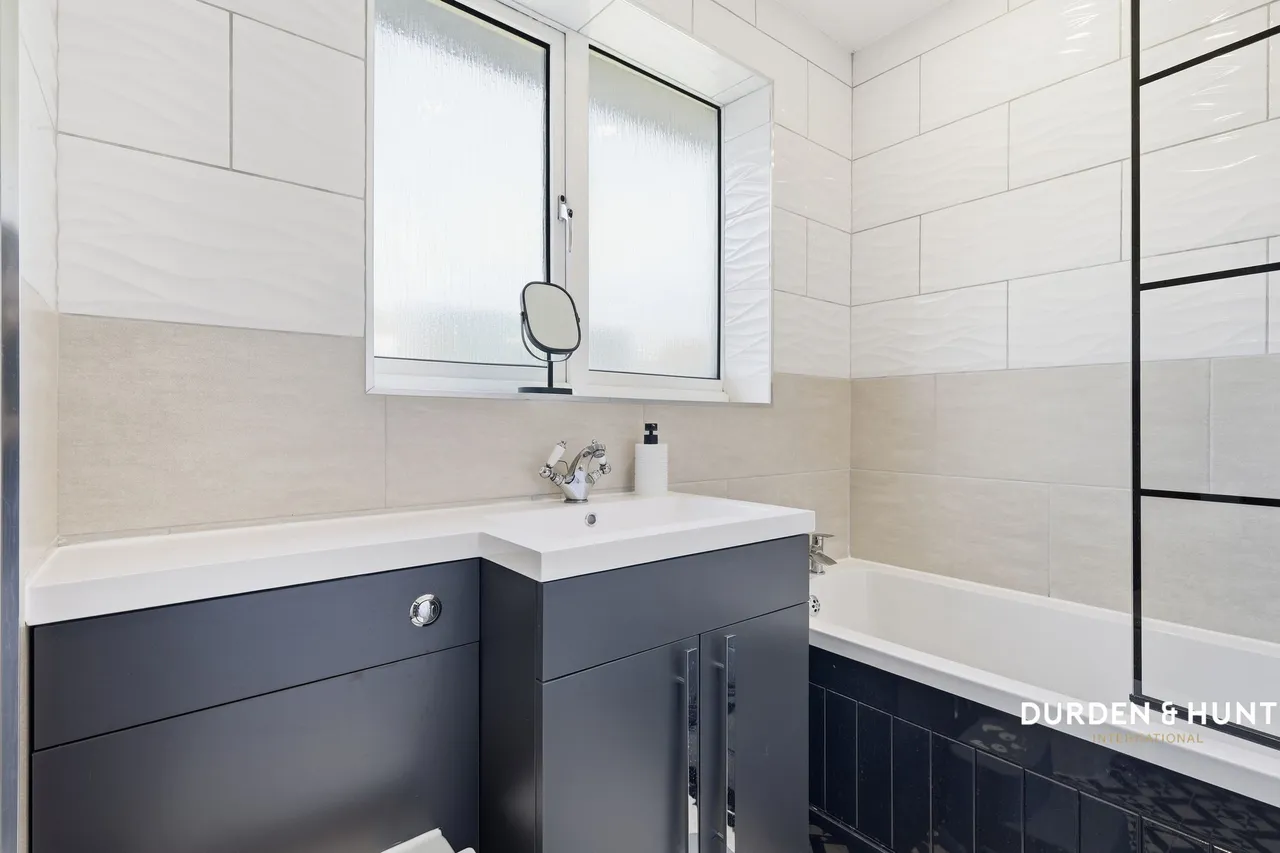 Sewardstone Road, Chingford, E4, photo 10