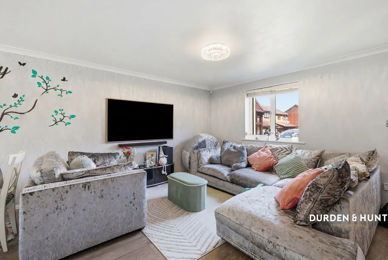 Sewardstone Road, Chingford, E4, photo 2