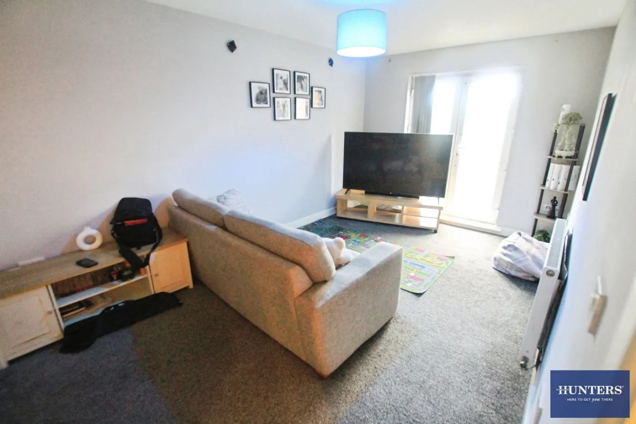 Sandhill Close, Bradford, BD8, photo 3