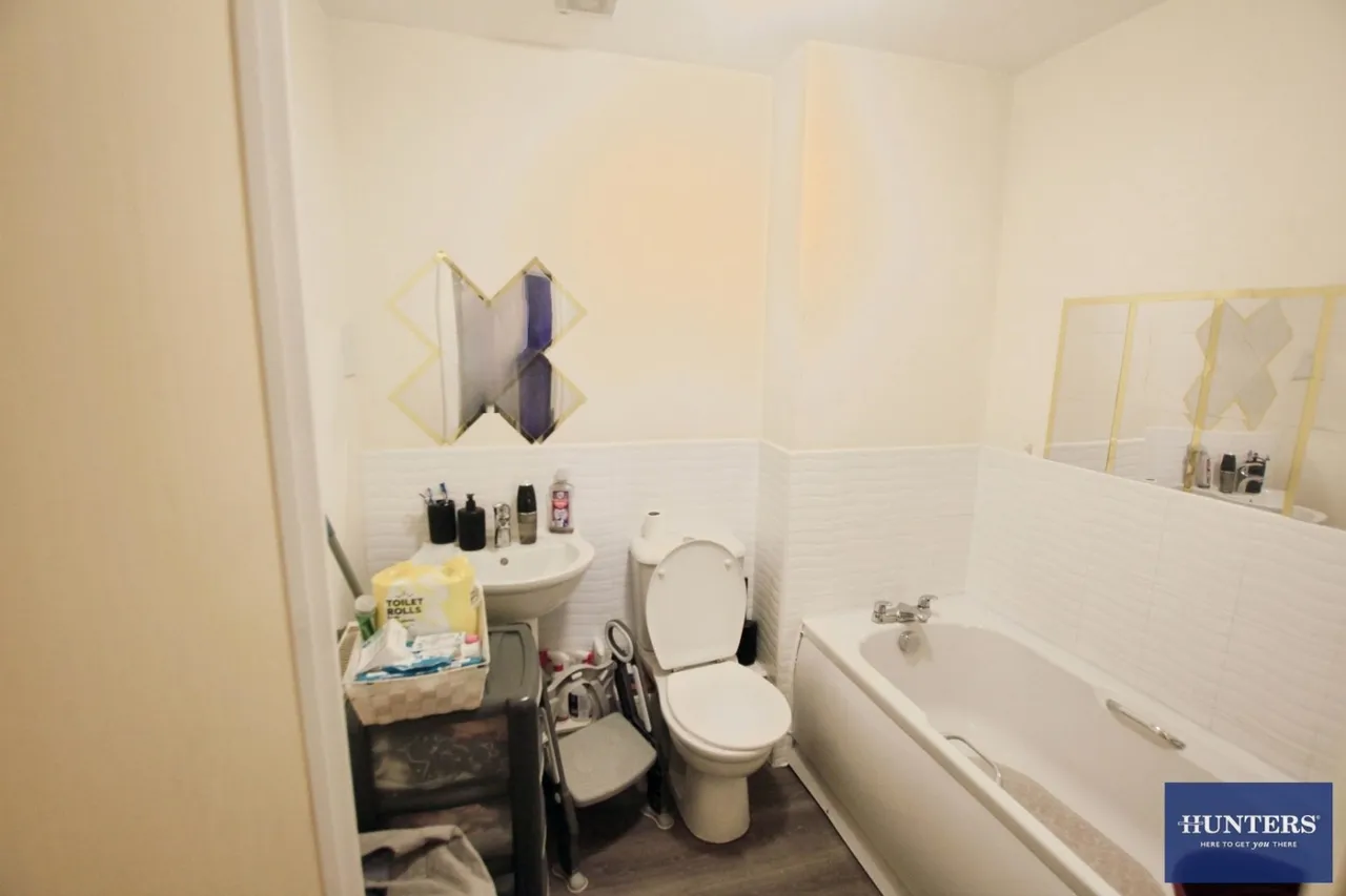 Sandhill Close, Bradford, BD8, photo 10