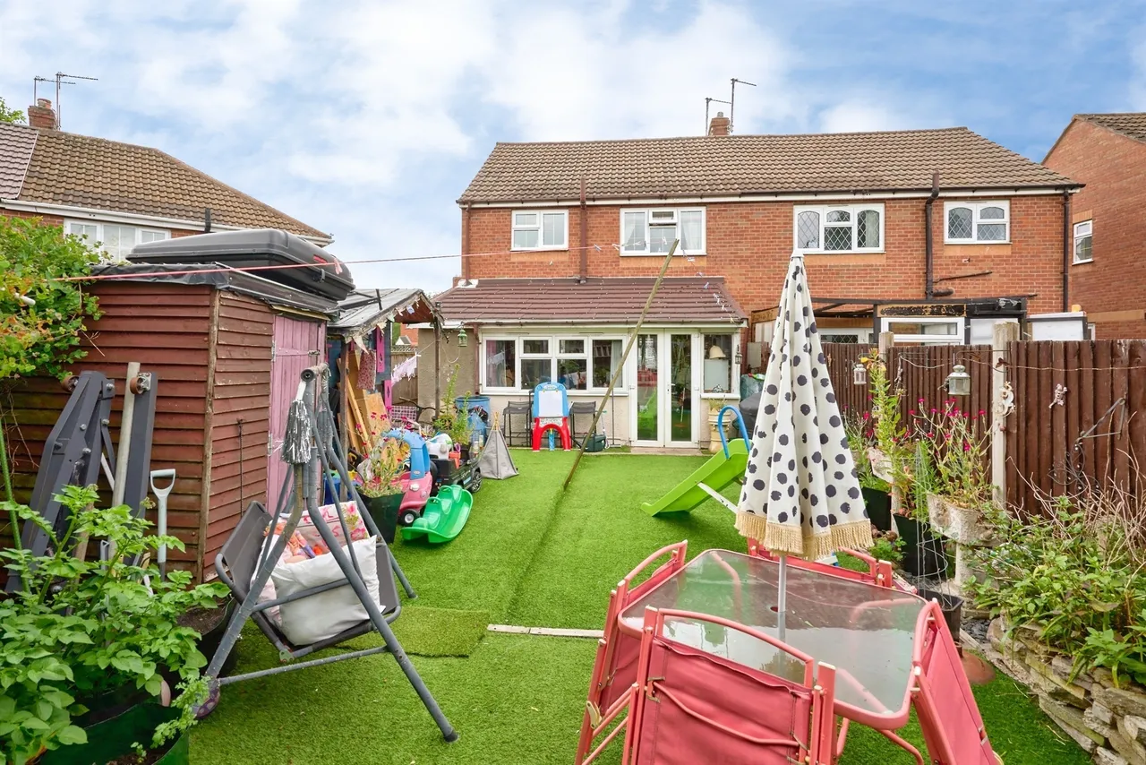 Hillary Avenue, Wednesbury, WS10, photo 20