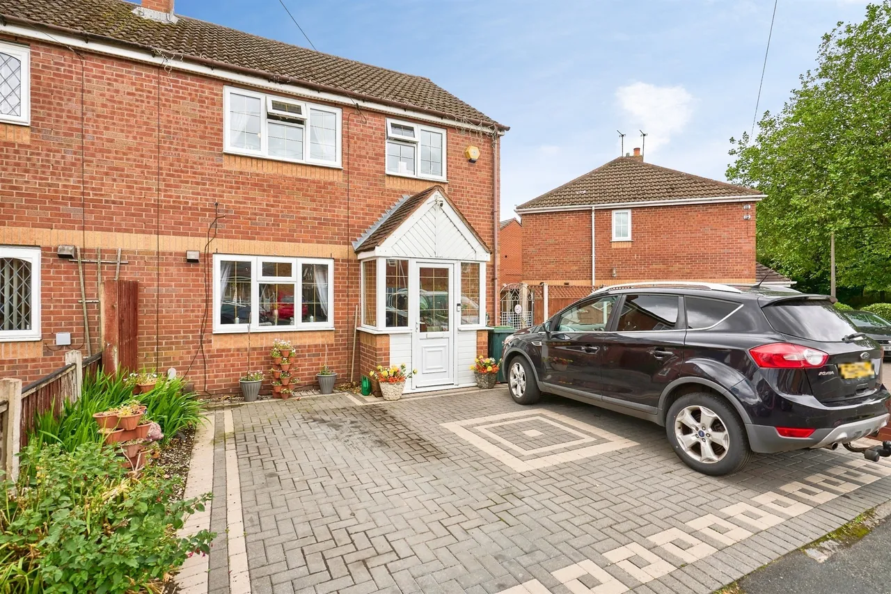 Hillary Avenue, Wednesbury, WS10, photo 8