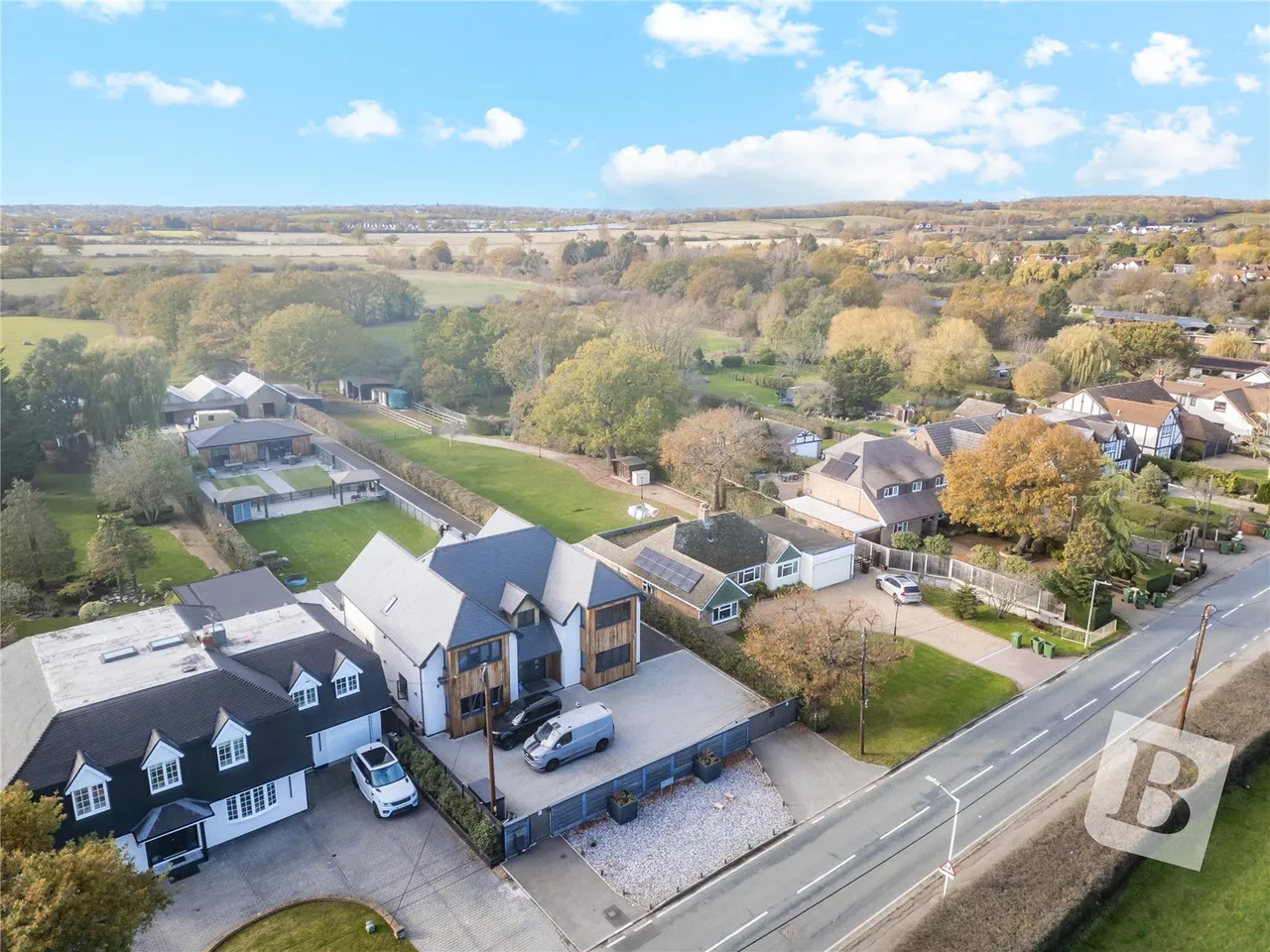 4 bed house for sale — Church Road, Ramsden Bellhouse, Billericay, Essex, CM11