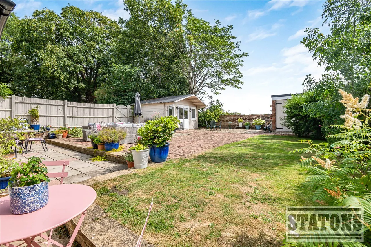 Blackhorse Lane, South Mimms, Potters Bar, Hertfordshire, EN6 3PS, photo 37