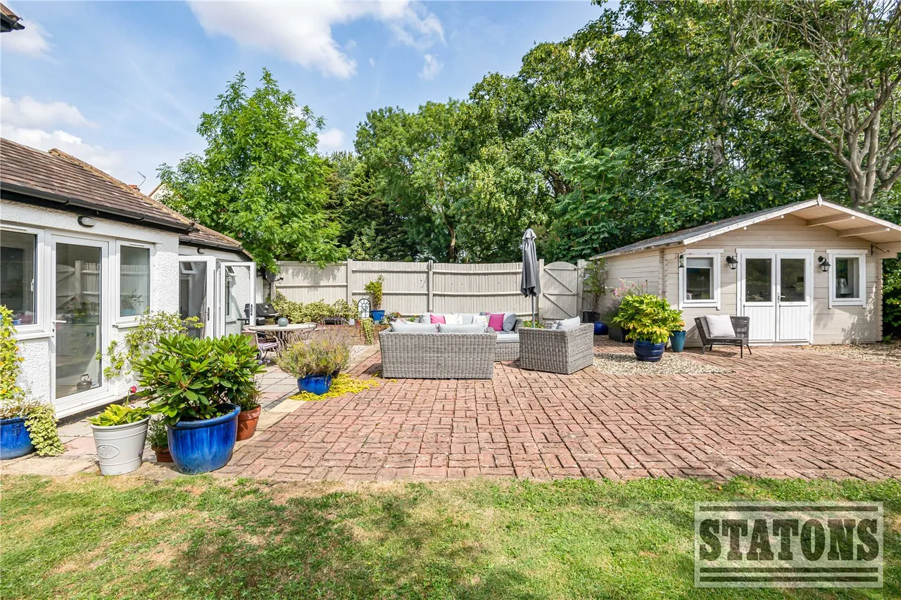 Blackhorse Lane, South Mimms, Potters Bar, Hertfordshire, EN6 3PS, photo 33