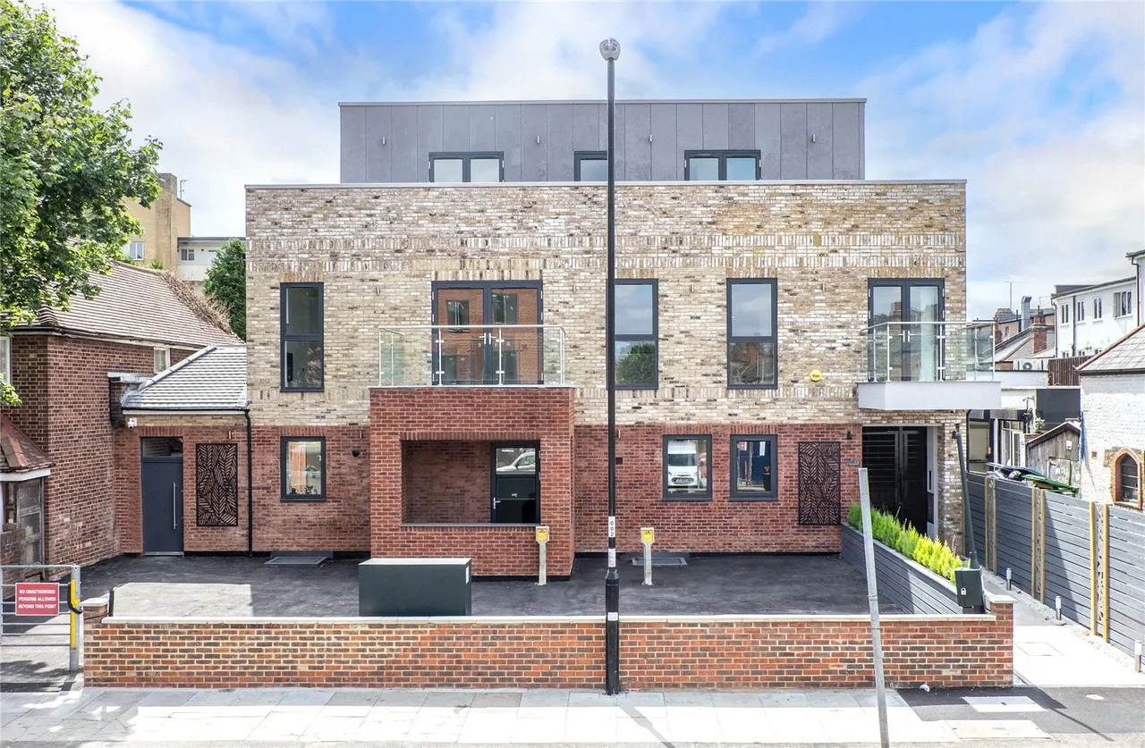 Bellingham Road, Bellingham, SE6, photo 2
