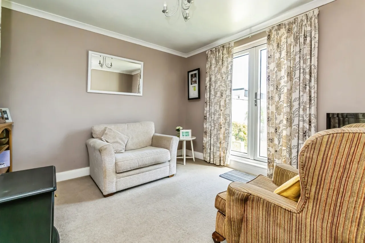 Sunny Rise, Chaldon, Caterham, Surrey, CR3, photo 16