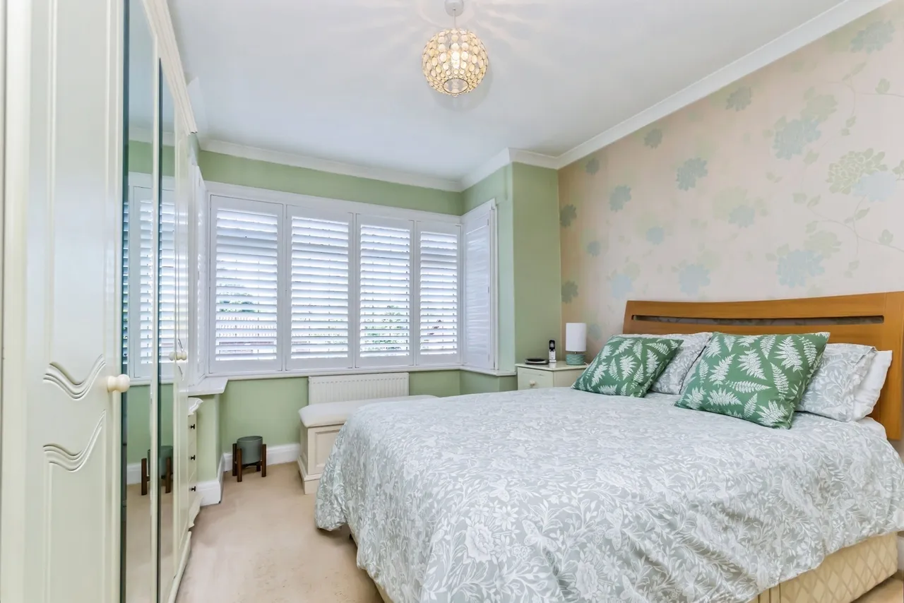 Sunny Rise, Chaldon, Caterham, Surrey, CR3, photo 7