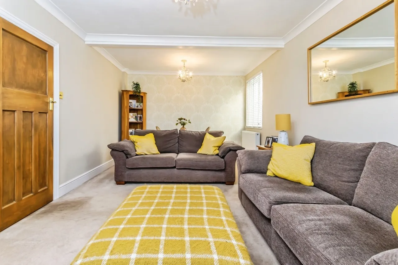 Sunny Rise, Chaldon, Caterham, Surrey, CR3, photo 13