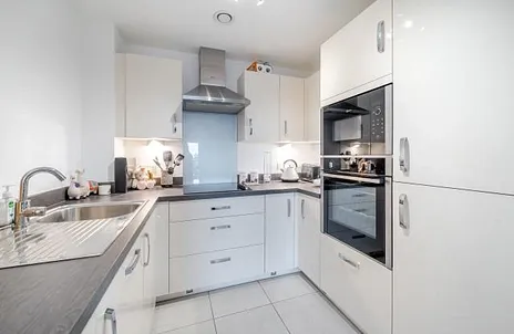 Bridge Avenue, Maidenhead, SL6, photo 2