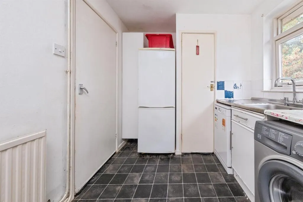 Pightle Crescent, Buckingham, MK18, photo 2