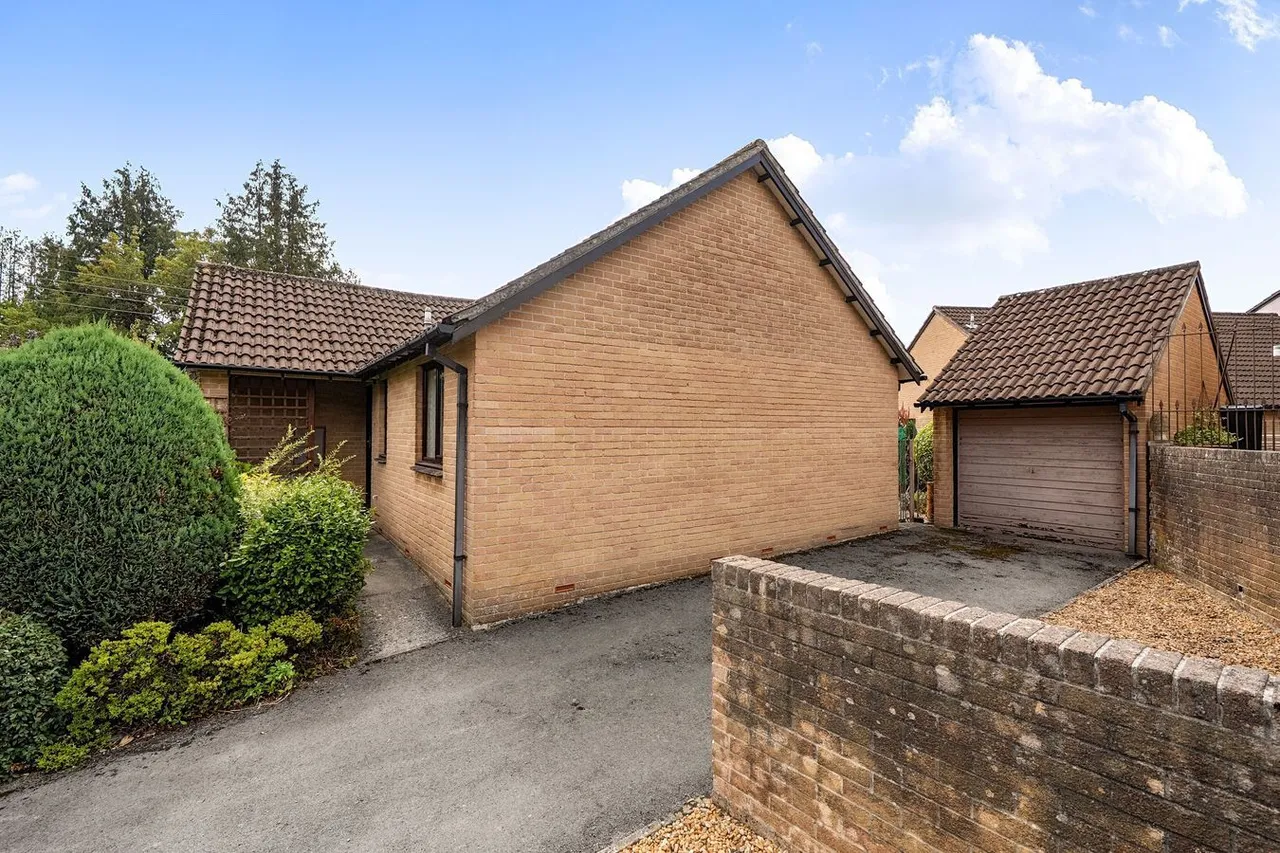 Paray Drive, Wells, BA5, photo 15