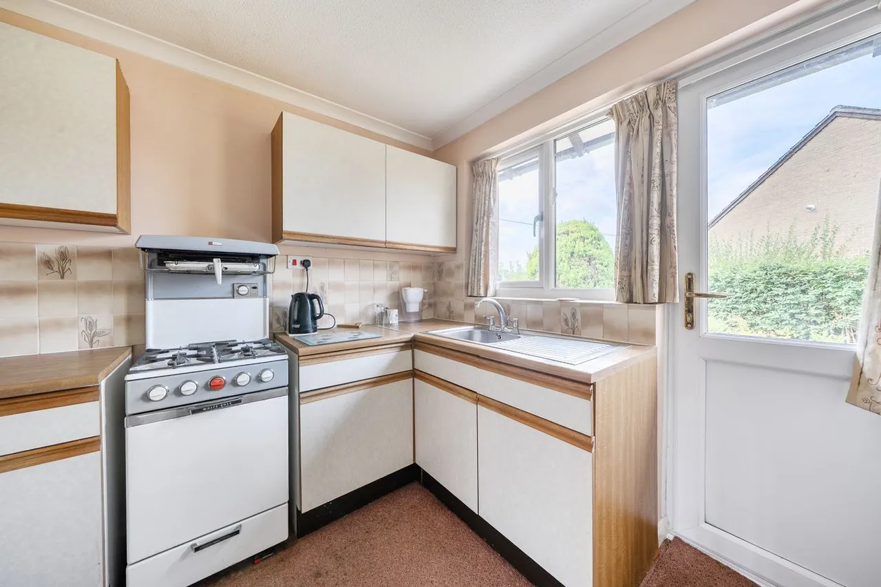 Paray Drive, Wells, BA5, photo 7