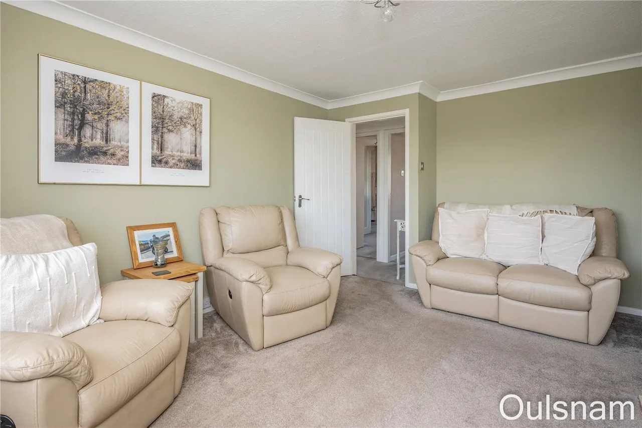 Willow Road, Bromsgrove, Worcestershire, B61 8PL, photo 6