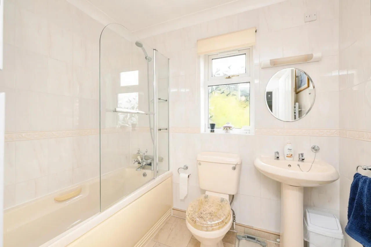 Bells Drove, Sutton Saint James, PE12, photo 15