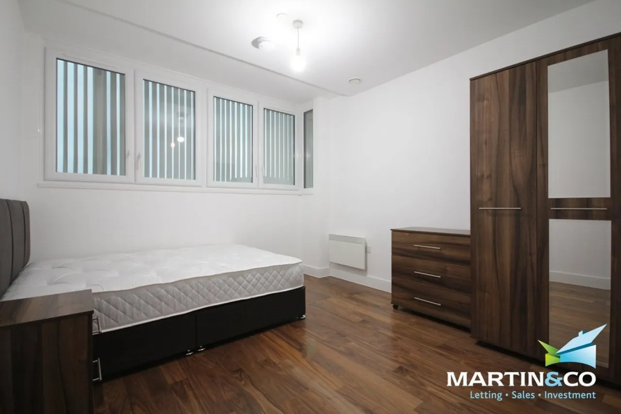 1 Hagley Road, Five Ways, B16, photo 3