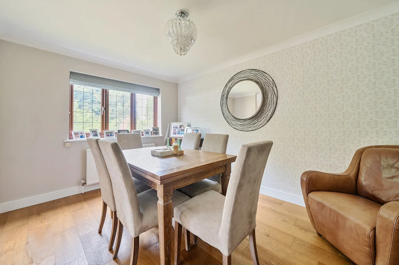 Oaklands, Leatherhead, KT22, photo 6