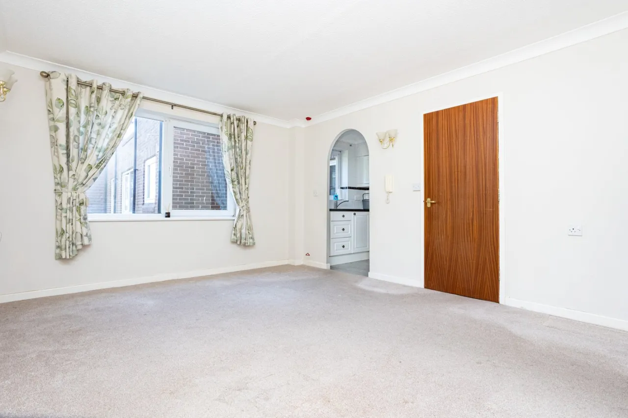 Hunting Gate, Birchington, CT7, photo 5
