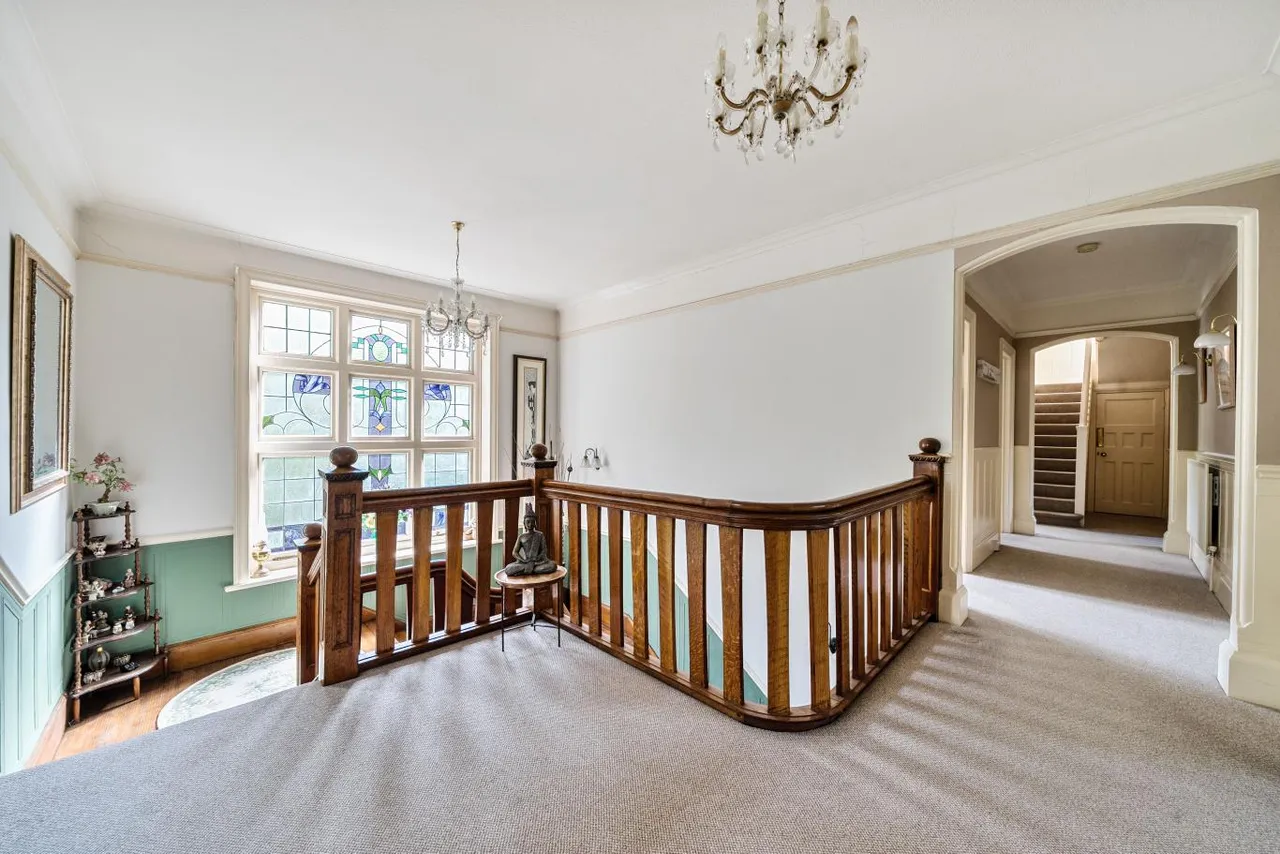 Talbot Avenue, BH3, photo 23