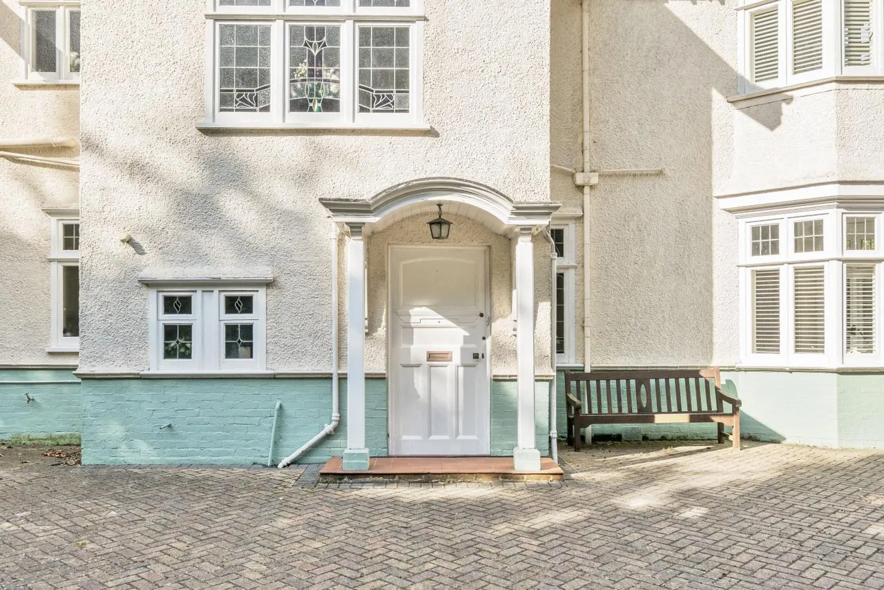 Talbot Avenue, BH3, photo 44