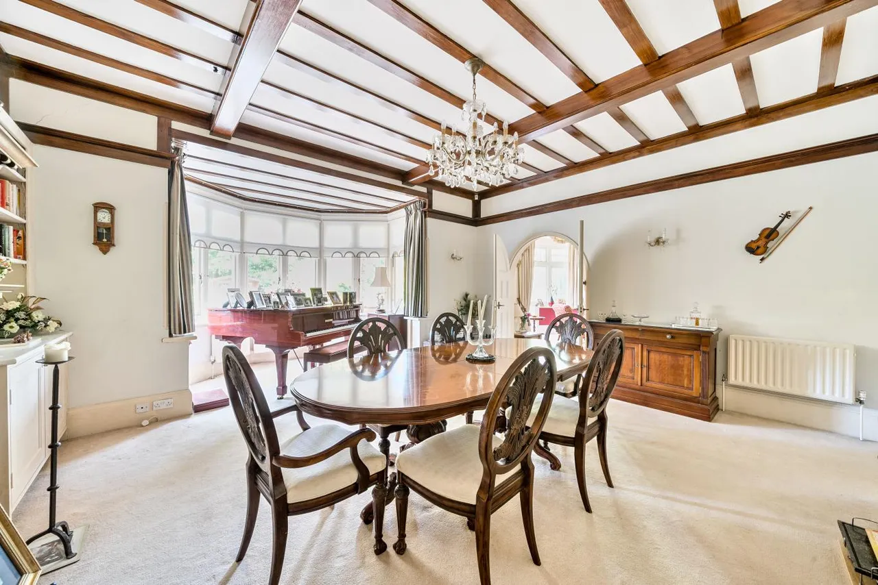 Talbot Avenue, BH3, photo 13
