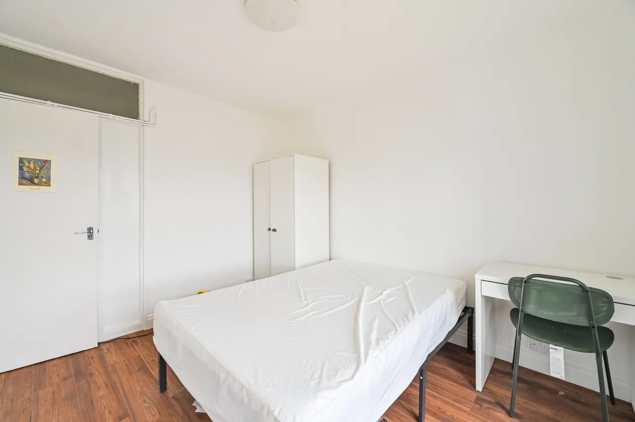 99 Gayton House, Chiltern Road, London, photo 7