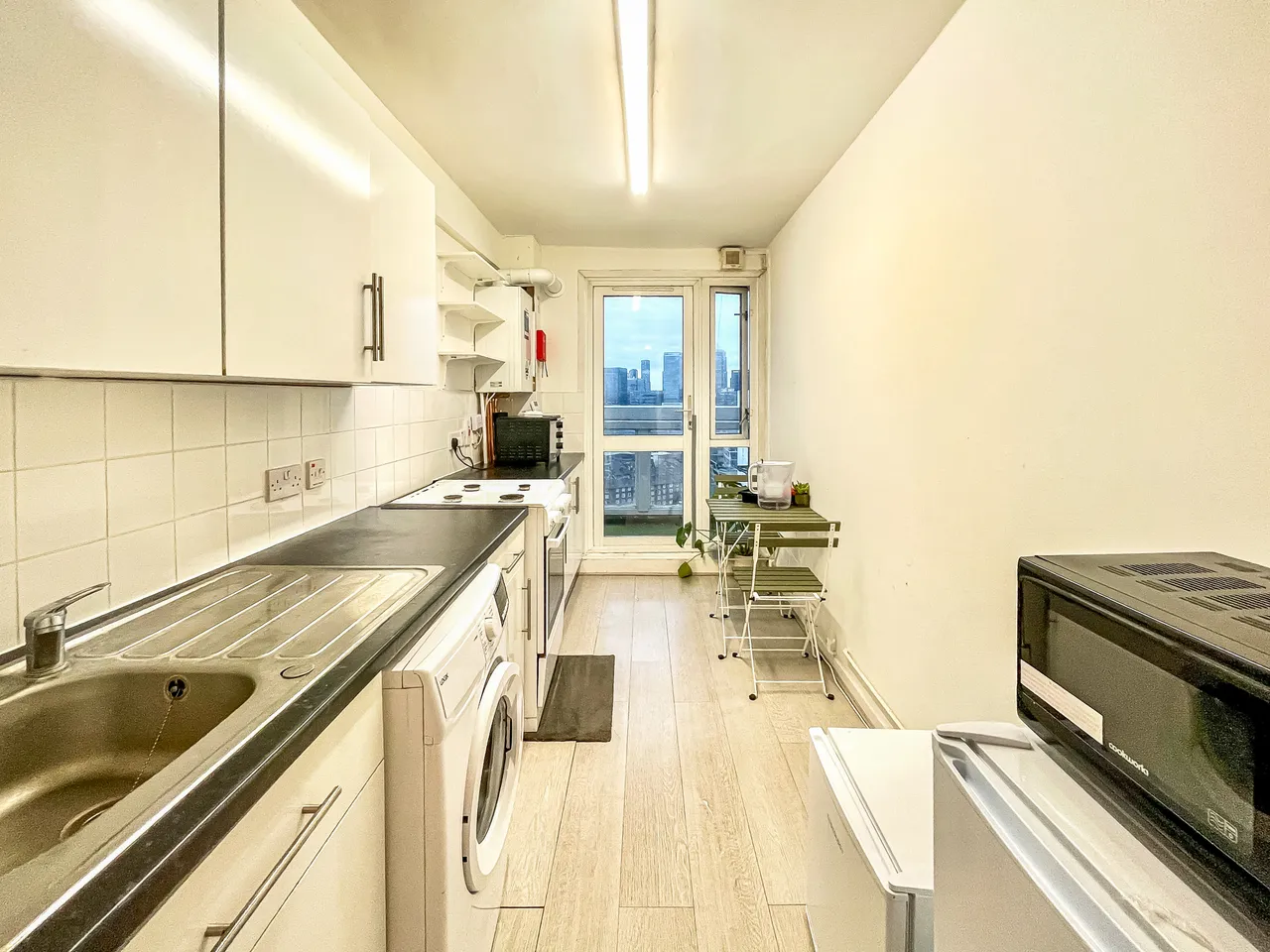 99 Gayton House, Chiltern Road, London, photo 3
