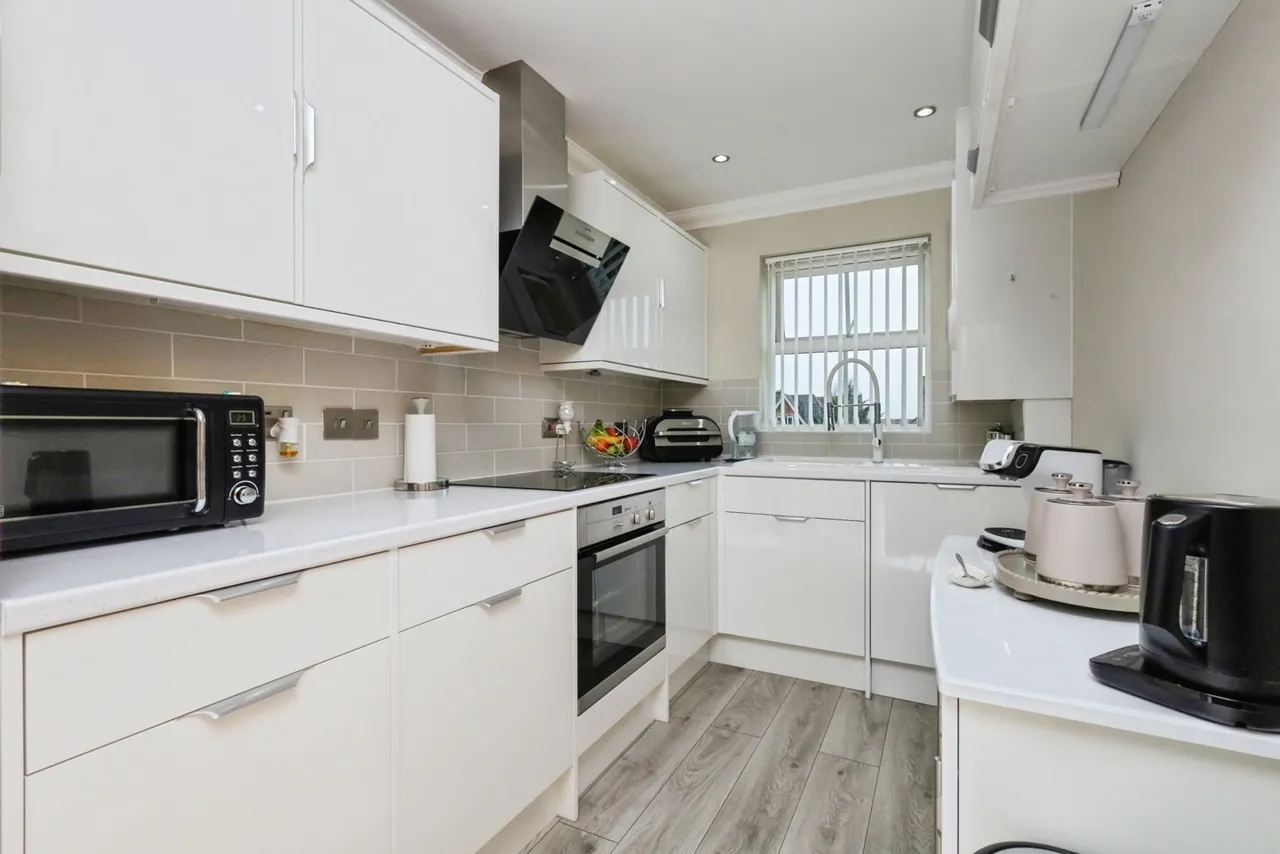 Arundel Road, Eastbourne, BN21, photo 3