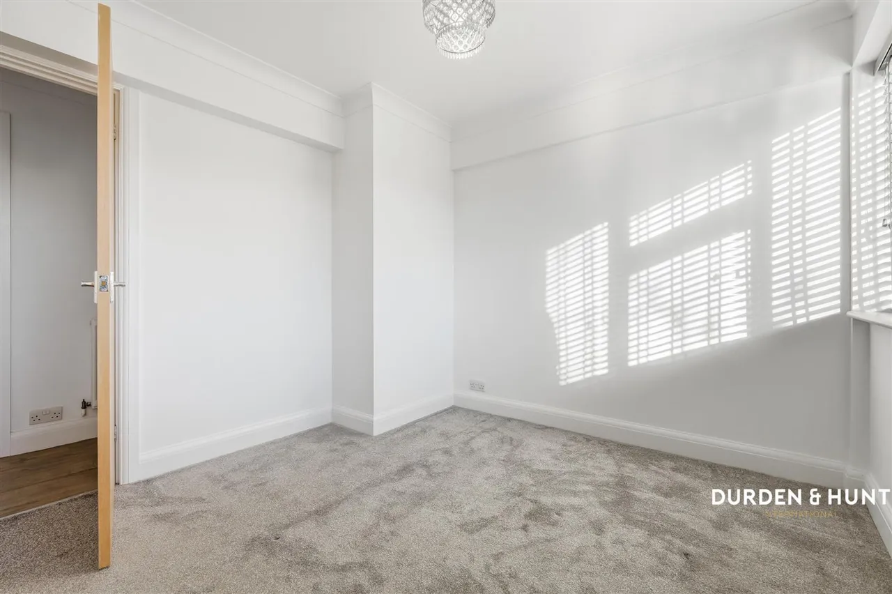 Leonard Way, Brentwood, CM14, photo 10