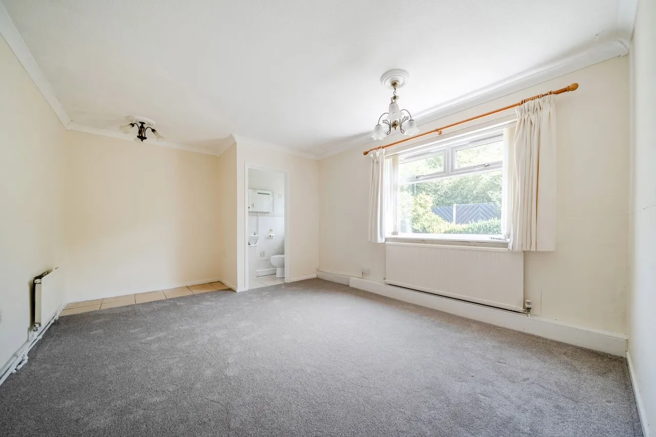 Ravensdale Close, Inkersall, S43, photo 7