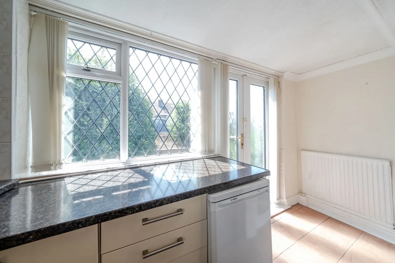 Ravensdale Close, Inkersall, S43, photo 6