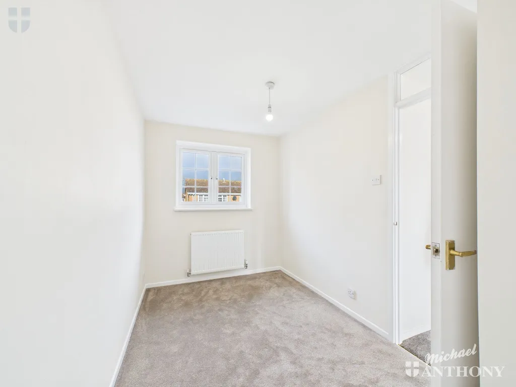 Crocus Drive, Aylesbury, HP21 8YT, photo 7