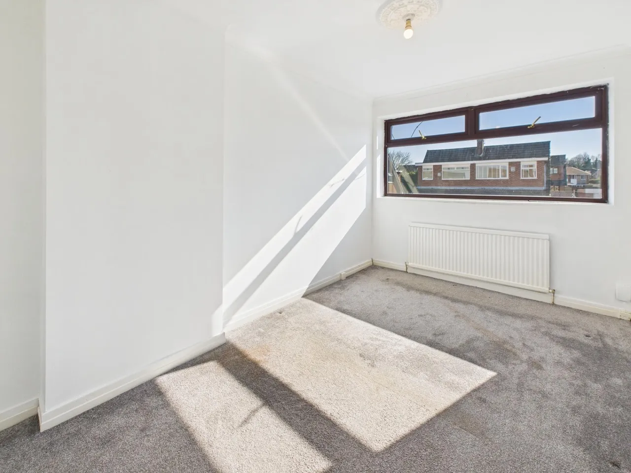 Shefford Crescent, Winstanley, WN3, photo 8