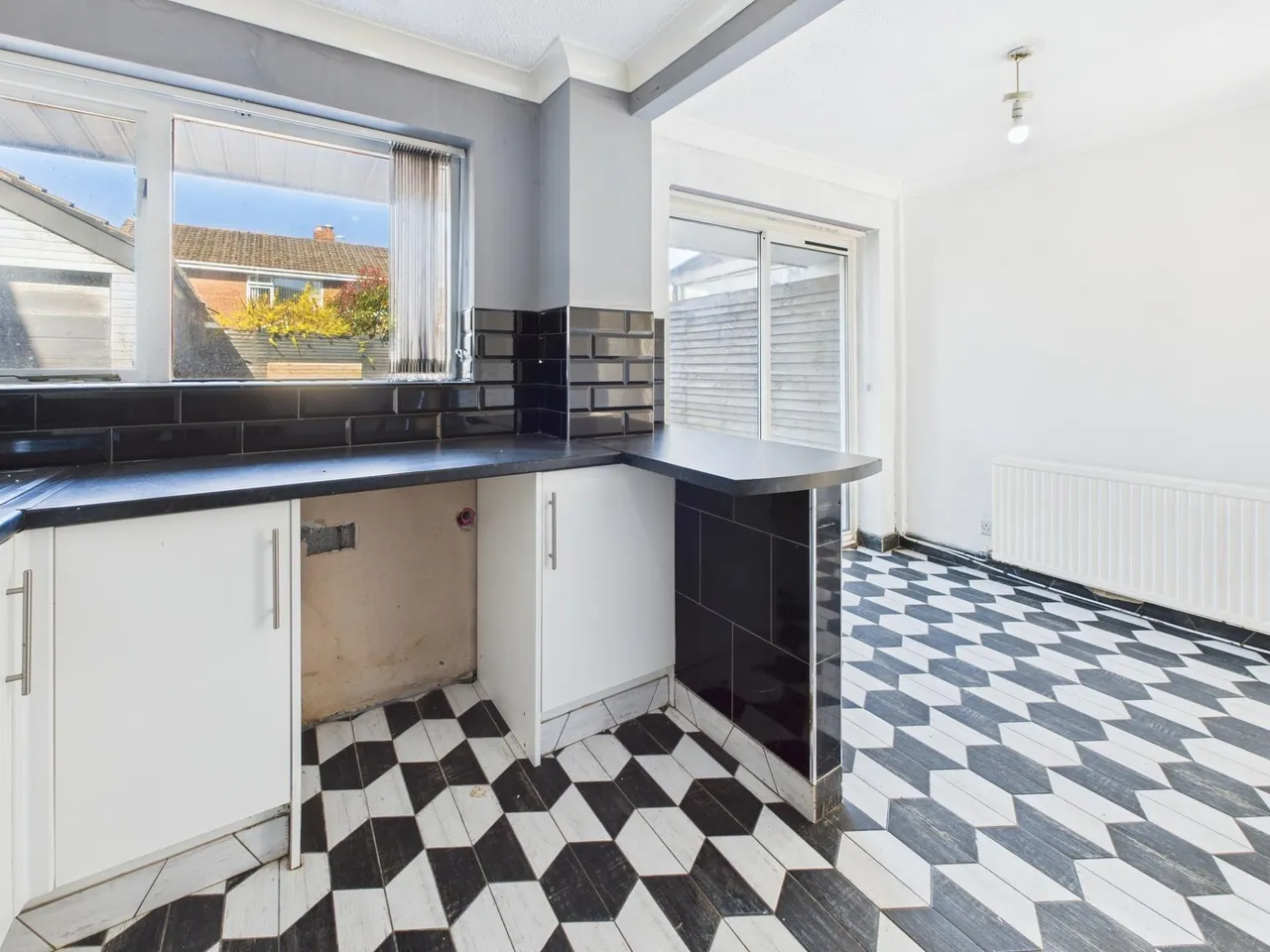 Shefford Crescent, Winstanley, WN3, photo 5