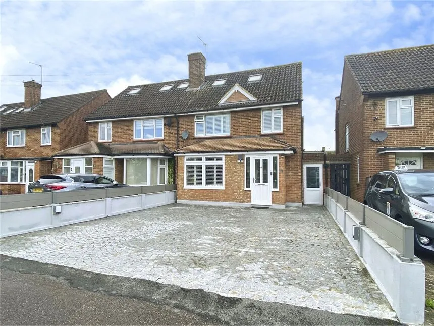 4 bed house for sale — Caractacus Green, Watford, Hertfordshire, WD18