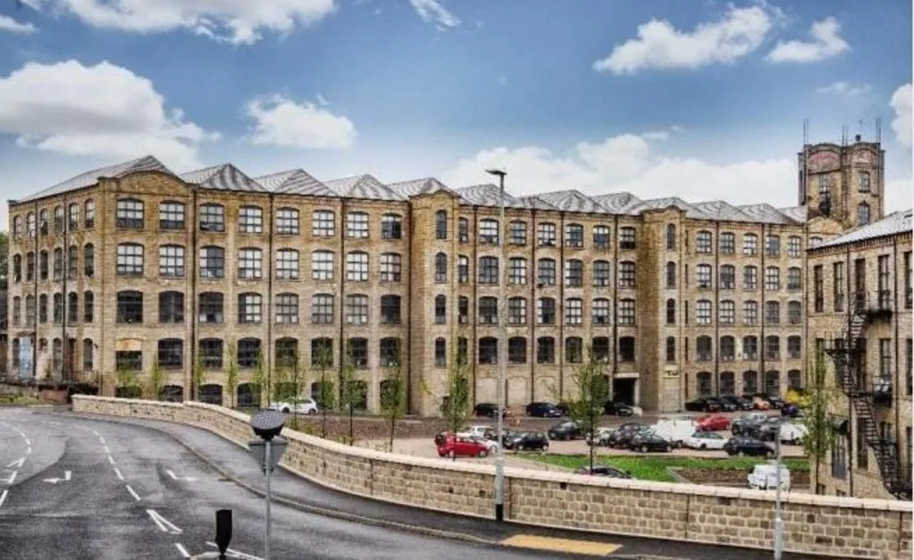 1 bed flat to rent — Upper Blakeridge Lane, Batley WF17 8FB