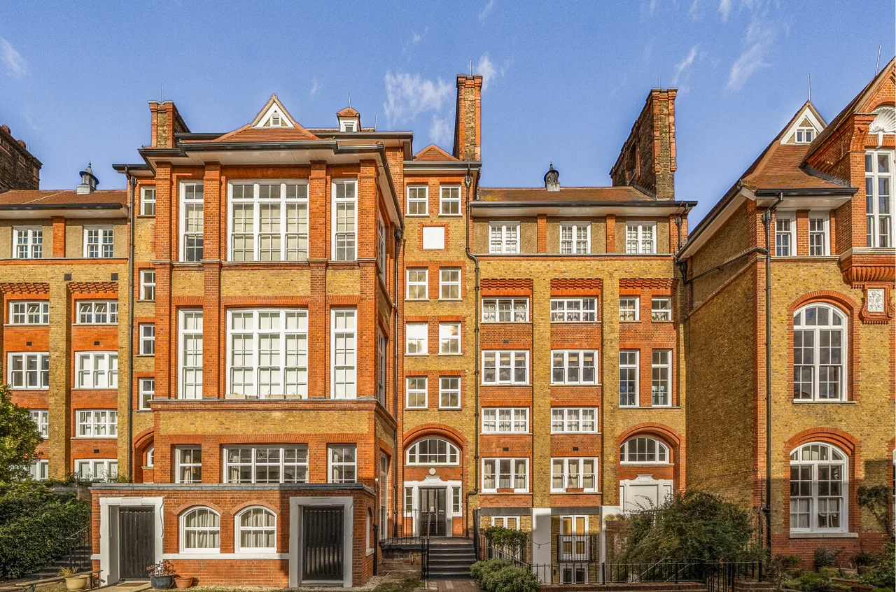Lansdowne Drive, London, E8, photo 26