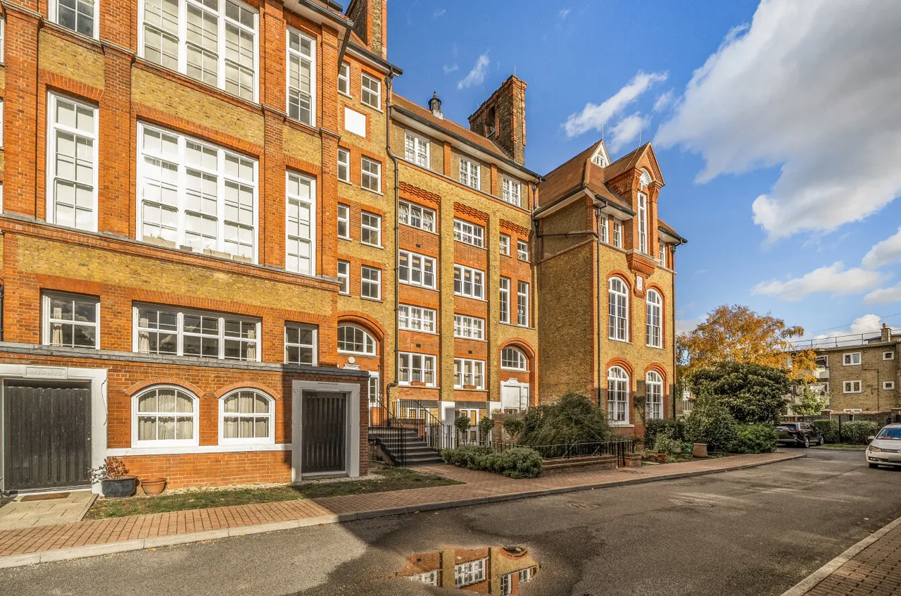 Lansdowne Drive, London, E8, photo 25